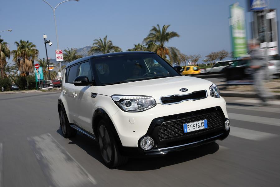  Kia Soul 2014 года  (EU) (фото 11 из 266)